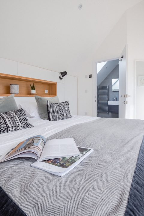 Stay at Fiztroy Lodge - Sandy Acres