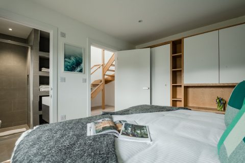 Stay at Fiztroy Lodge - Sandy Acres